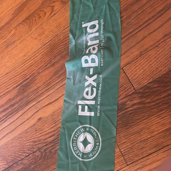 Pilates Exercise Bands - Picture 4 of 8